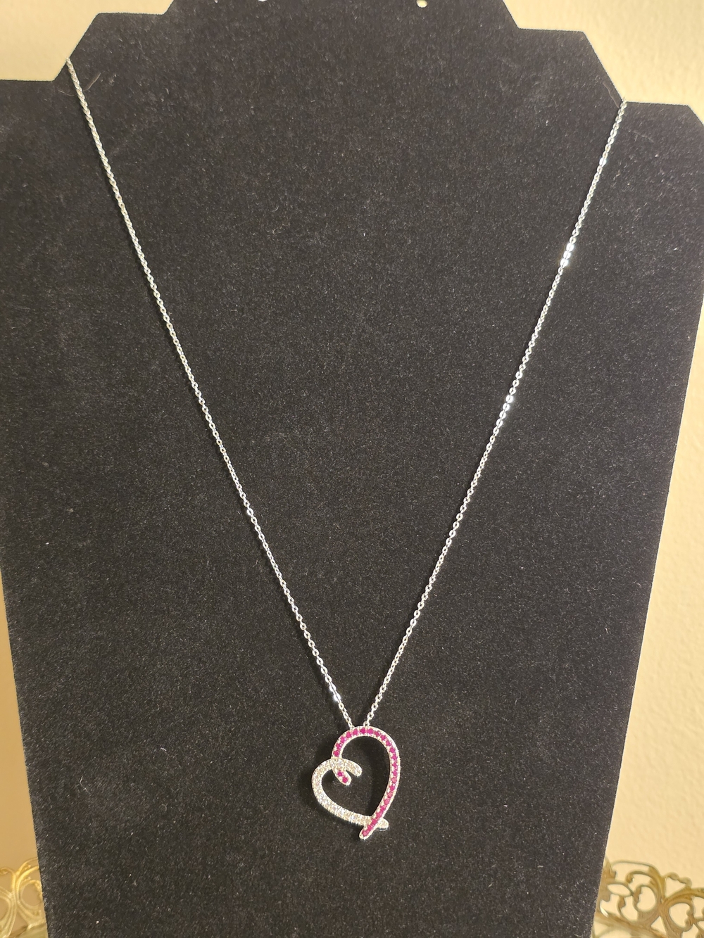 ✨️✨️ Sterling Silver 925 Heart Pendant Necklace with Ruby & White Stones